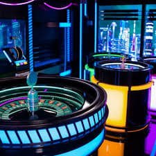 Mesin slot digital yang menampilkan kombinasi simbol berwarna-warni di layar kasino virtual